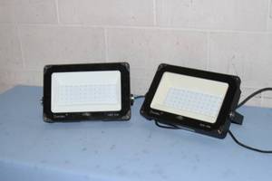 lot 35 image: Qty 2 - Onforu 100-Watt 100W IP66 Waterproof LED Flood Lights  - Model UFLBR008102