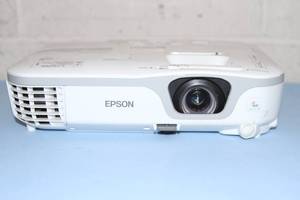 lot 40 image: Epson PowerLite X12 3LCD 2800-Lumen Home Theater XGA Projector with HDMI Input