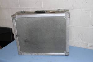 lot 81 image: Heavy Duty ATA Rated Foam Lined Equipment Storage & Travel Case with Hinged Lid