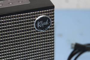 lot 100 image: Klipsch Heritage Groove High End Wireless Portable Bluetooth Speaker with Power Supply  Battery Charger
