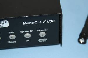 lot 109 image: Interspace Industries MasterCue Master Cue V5 USB Wireless & Wired Presentation Remote Control System