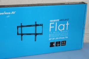 lot 126 image: New - Peerless Universal Smart Mount SmartMount Flat Panel Wall Mount for 39 - 75 Display  Monitor  Television  TV
