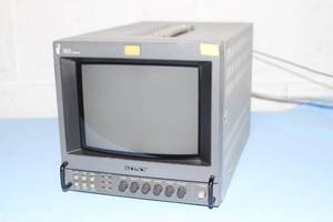 lot 139 image: Sony PVM-8044Q High Resolution Professional Trinitron CRT Video Monitor