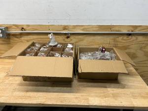 lot 113 image: Lot of HolidayChristmas Ornaments
