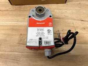 lot 68 image: HONEYWELL MS7105K2038