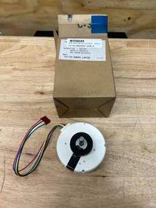 lot 69 image: FUJITSU K9602783021 aka 9602783021 MOTOR DC BRUSHLESS RLS- MFD-34ROBN DC340V42W