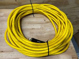 lot 86 image: HUSKY 38 Air Hose