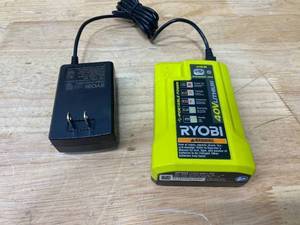 lot 124 image: RYOBI OP404 Lithium-ion 40 Volt Battery Charger