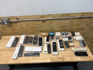 lot 132 image: Lot of Remote Controls