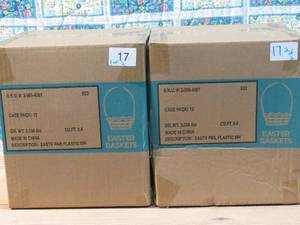 lot 17 image: Easter Baskets, 24 Count