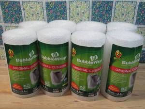 lot 14 image: Duck Tape Bubble Wrap - Original  8 Rolls