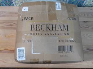 lot 4 image: Beckham Hotel Collection Super Plush Gel Fiber Bed Pillows Queen Set of 2