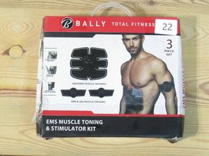 lot 22 image: Bally Total Fitness 3-in-1 EMS Muscle Toning & Stimulator Kit
