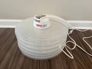 Nesco American Harvest Dehydrator - New in Box