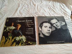 2 records Simon and Garfunkel