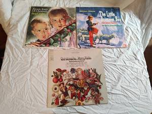 3 records Bing Crosby, Percy Faith and other Christmas