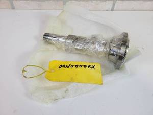 lot 122 image: Reconditioned Camshaft for Caterpillar 3208T Fuel Pump - Part No. D9N5858