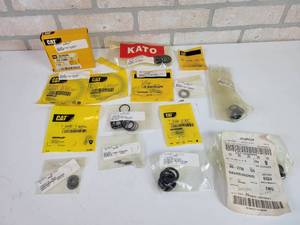 lot 131 image: NOS - CATERPILLAR Parts - Bearing, Seals, Washers, Pins and More - See Description for Details