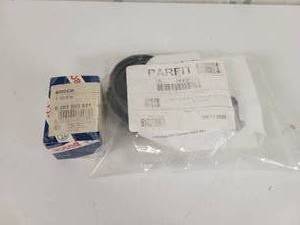 lot 138 image: NOS - BOSCH Fuel Pressure Sensor (0281 002 921) and BOSCH Fuel Filter Lid (PFF31795)