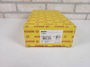 lot 145 image: NOS - BOSCH Distributor Repair Kit - Part No. 2427 010 037