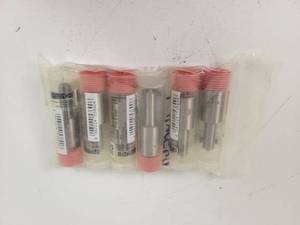 lot 175 image: (6) NOS - BOSCH Fuel Injector Nozzles - Part No. 0433271890