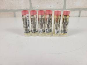 lot 179 image: (6) NOS - BOSCH Fuel Injector Nozzles - Part No. 0433171867