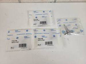 lot 228 image: (4) NOS - Delphi Throttle Shafts - Part No. 7123-770L