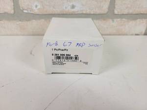 lot 270 image: NOS - BOSCH Fuel Pressure Sensor - Part No. 0281006064