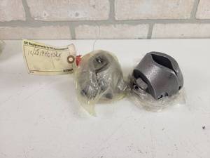 lot 340 image: (2) Flyweight Assemblies  - Part No. 1428194043
