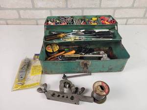 lot 571 image: Vintage Hiawatha Steel toolbox full of Tools and More