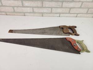 lot 575 image: (2) Hand Saws