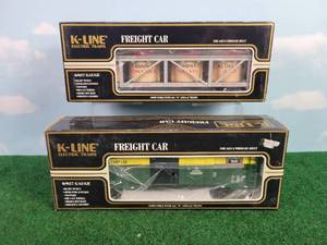 lot 263 image: (2) K-LINE OO27 Scale Rail Cars CB&Q Reefer and Keokuk Canning Company Vat Car