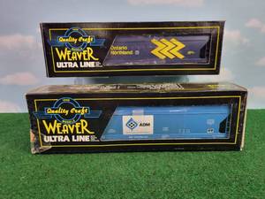 lot 383 image: (2) WEAVER Ultra Line O Scale Rail Cars - ADM Center flow Hopper & Ontario Northland Center flow Hopper Car