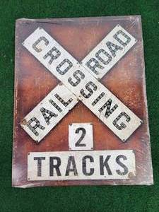 lot 377 image: New Railroad Crossing Tin Sign - 12.5 x 16