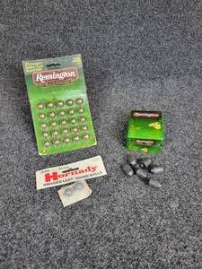 lot 3019 image: Lot of .54 Caliber Muzzleloader Round Balls and Hollow Point Bullets