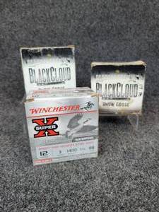 lot 3037 image: Lot of (67) Rounds of 12 ga. 3 Shotgun Shells
