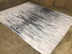 SAFAVIEH Faux Hide IvoryLight Gray 8 ft. x 10 ft. Machine Washable Striped Area Rug Customer Returns See Pics