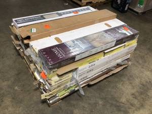 lot 6 image: Pallets with Assorted mix Flooring Customer Returns See pics