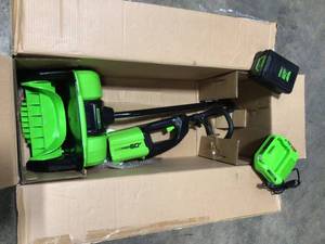 lot 16 image: GREENWORKS  Pro 60V 12 Brushless Snow Shovel w 4.0 Ah Battery Customer Returns See pics