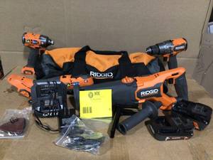 Ridgid 18V Brushless Cordless 4-Tool Combo Kit with 2 Batteries, 18V Charger, and Tool Bag customer return review pictures