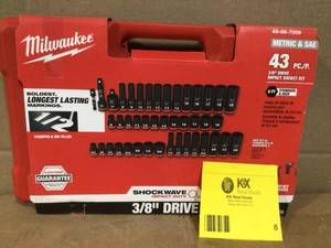 MilwaukeeSHOCKWAVE 38 in. Drive SAE and Metric 6 Point Impact Socket Set (43-Piece) open box customer return see pictures