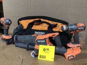 Ridgid 18V Brushless Cordless 4-Tool Combo Kit with 2 Batteries, missing charger and Tool Bag used  customer return review pictures