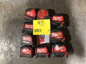 Lot of assorted Milwaukee Tape meassures assorted sizes and conditions see pictures