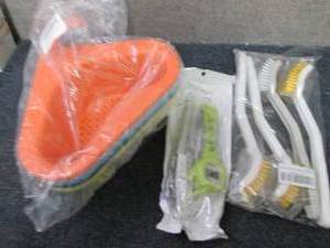 4pk Sink Strainers, Cleaning Brushe...
