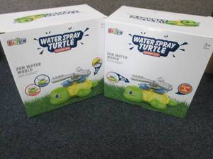 2 WaterSpray Turtles...