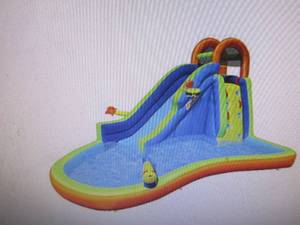 Banzai Big Blast Water Park open bo...