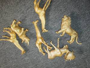 6 gold animals ...