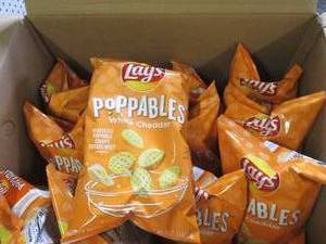 case of 12 5 oz bags of lays poppa...