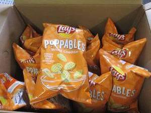 case of 12 5 oz bags of lays poppa...