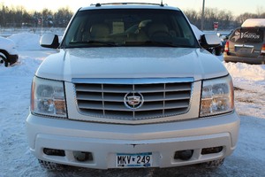 2005 Cadillac Escalade 4x4 -Two Owners-